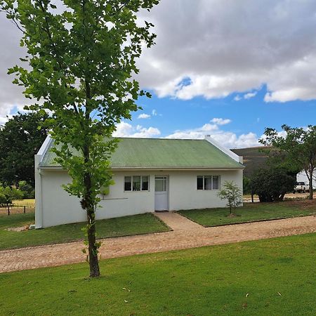 Ou Meul Farm Cottage Ботривьер Экстерьер фото